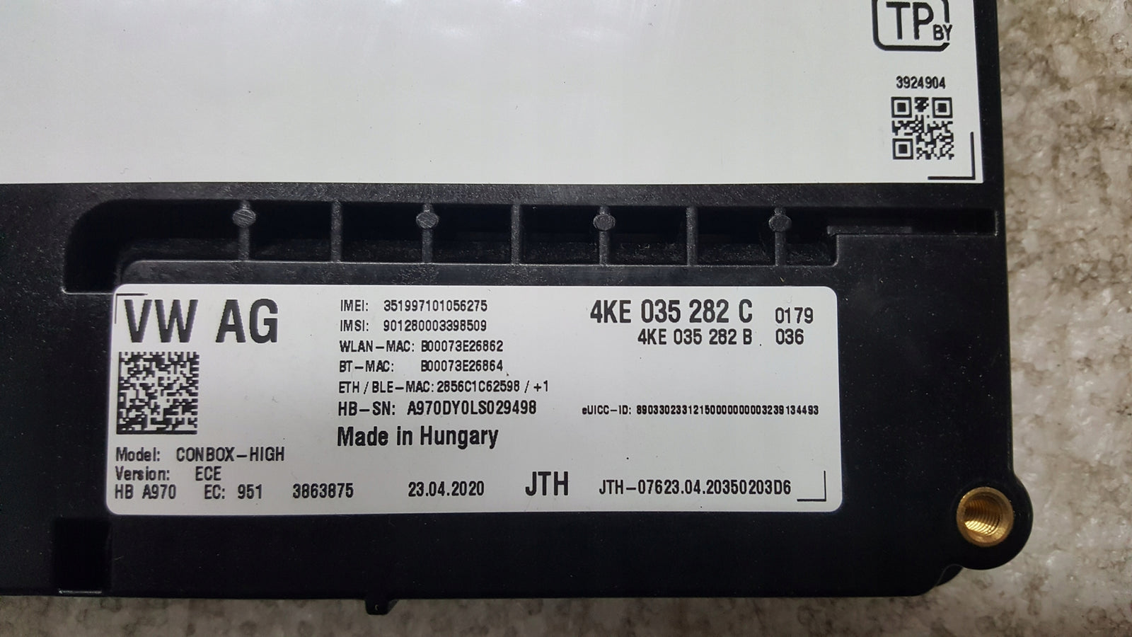 Sterownik moduł SOS-- AUDI A4 (B9) A5 RS4 RS5 4KE035282C demontaż