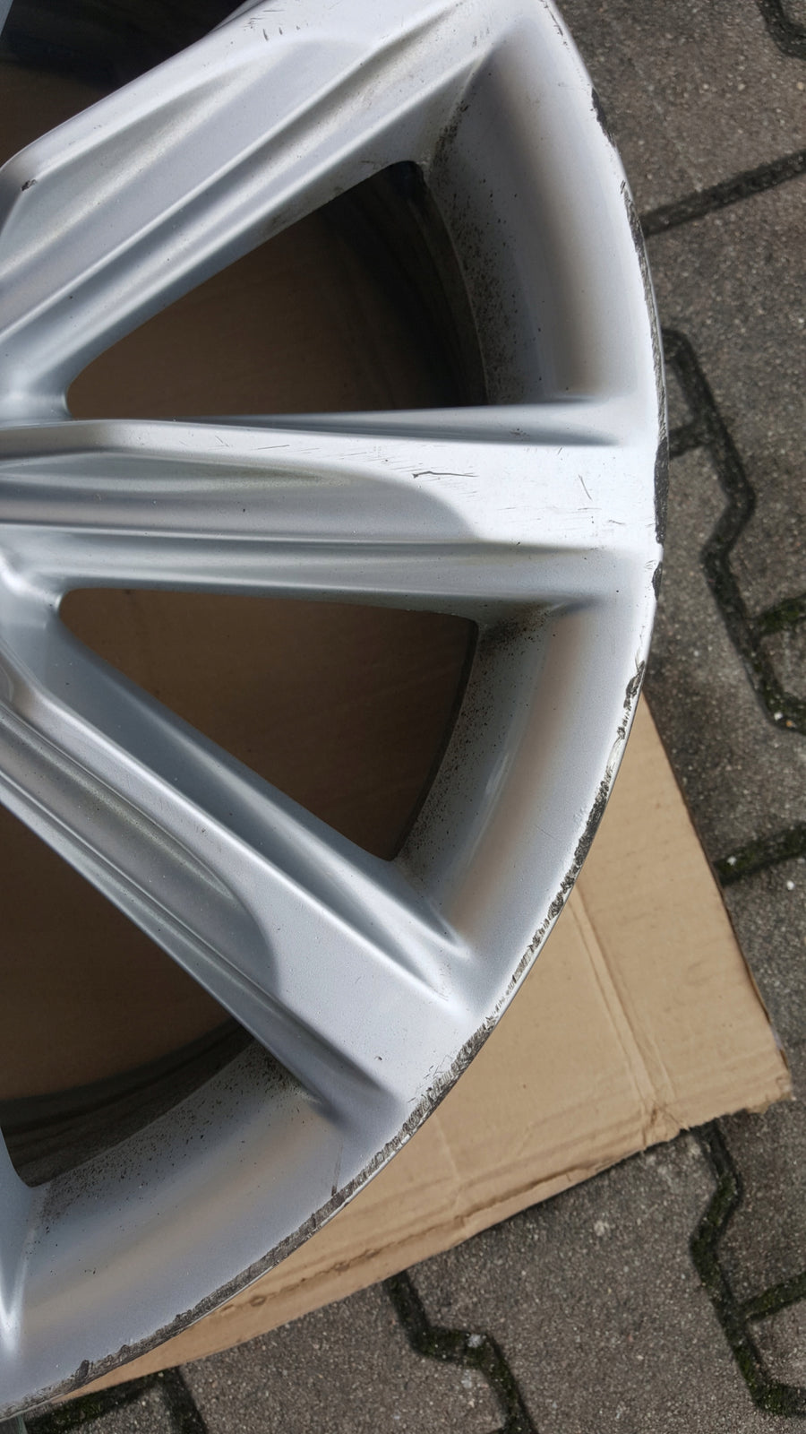 AUDI A7 C7 4G8 FELGA 8.0” x 19” 4G8601025K