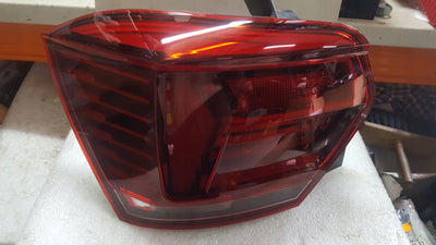 Lampa tylna lewa LED VW POLO 6 2G0945095B demontaż