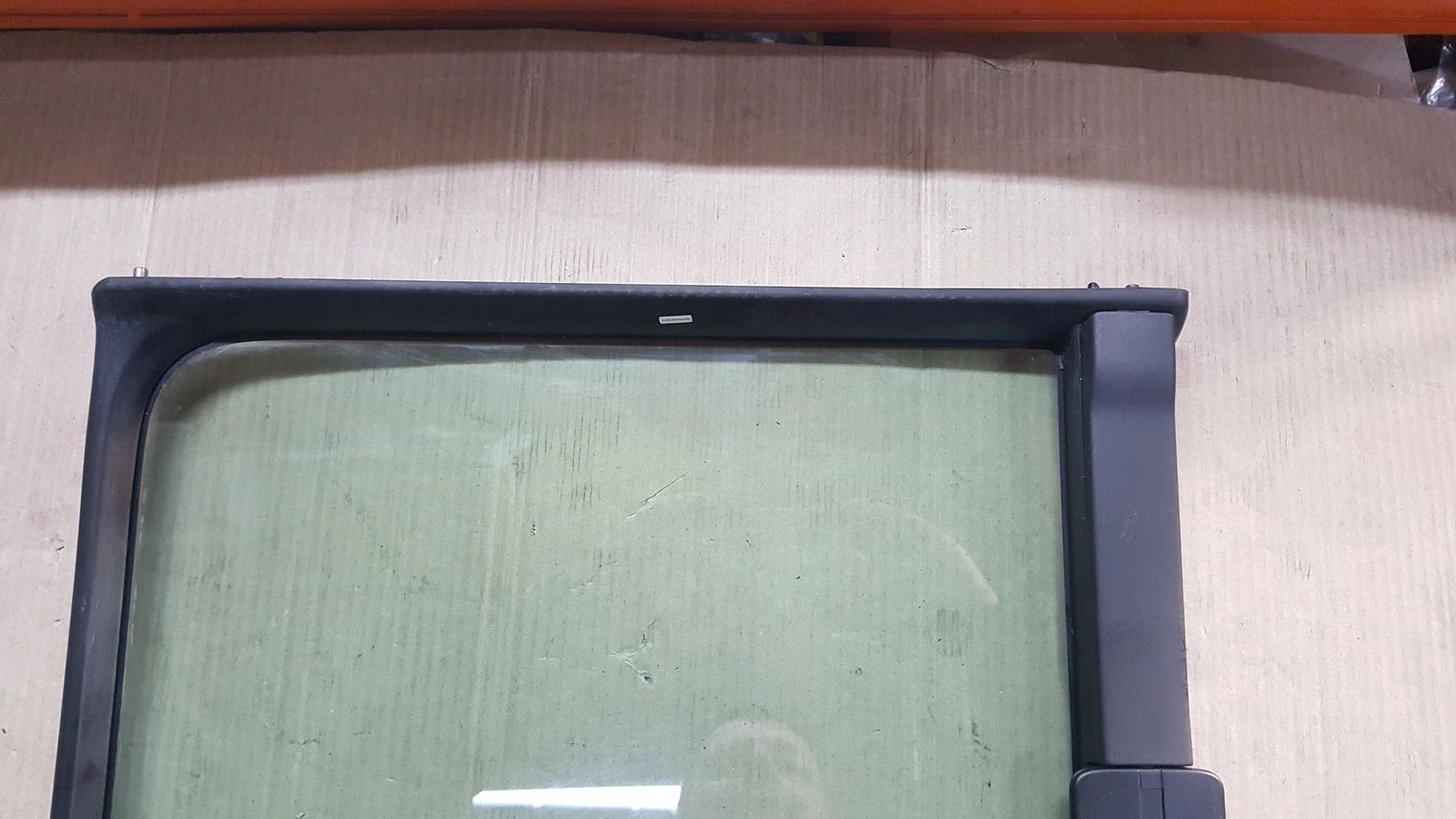 SZYBA BOCZNA ROZSUWANA TYŁ PRAWA VW T6 T5 43R-004343 ORYGINAŁ