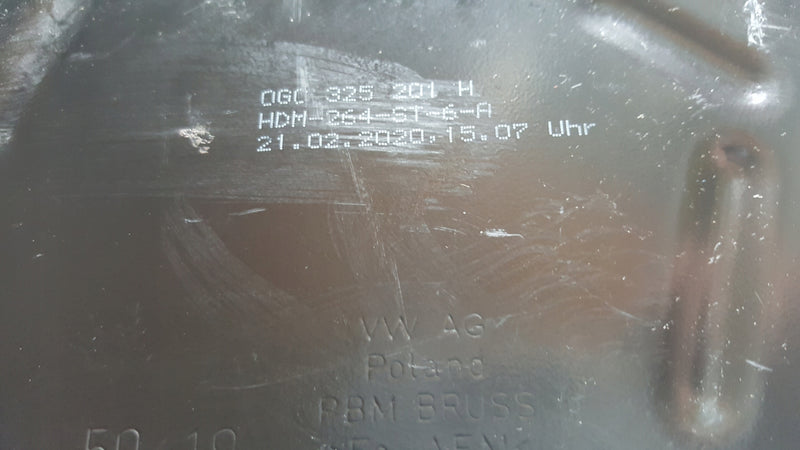 b90a57599bb23fbb51d1c0bb88305543