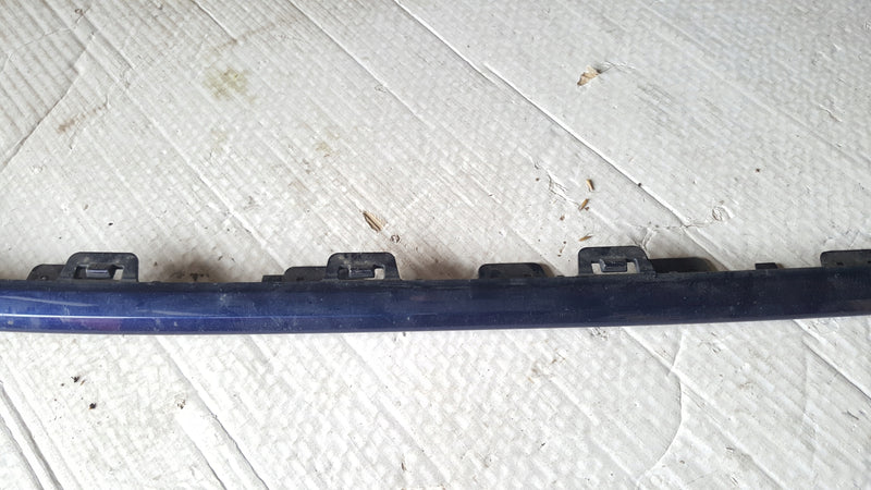 Listwa zderzaka przedniego AUDI A3 8Y0807110A demontaż