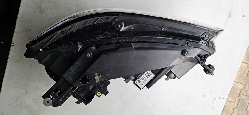 Le reflektor Vw Passat B8 3G1941005c 2025r IDEAŁ z nowego samochodu