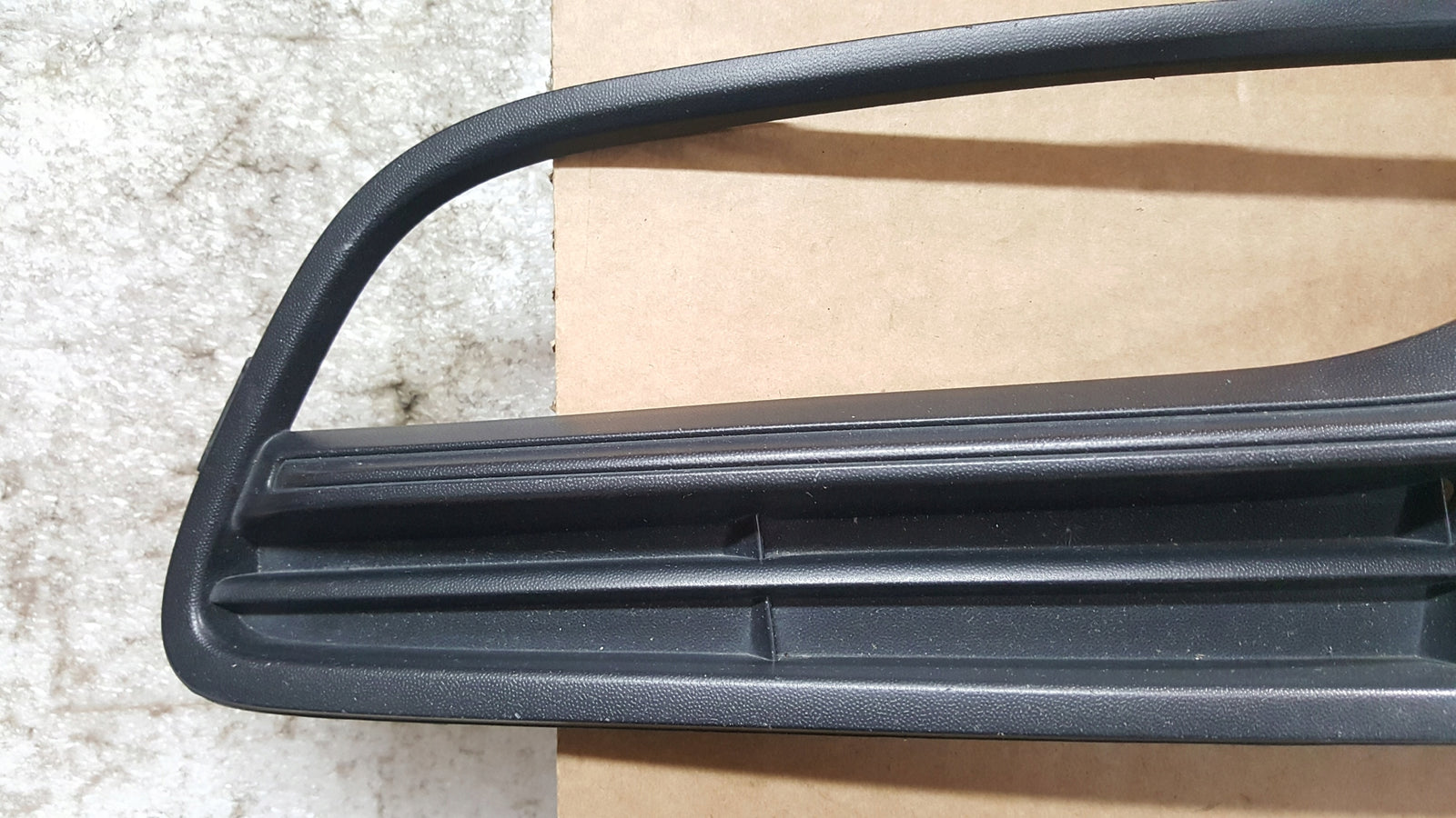 KRATKA ZDERZAKA PRAWY PRZÓD VW POLO 6C0853666A