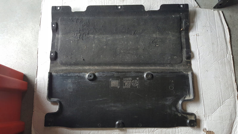 Osłona płyta pod silnik AUDI Q5 80B863821 oryginał demontaż