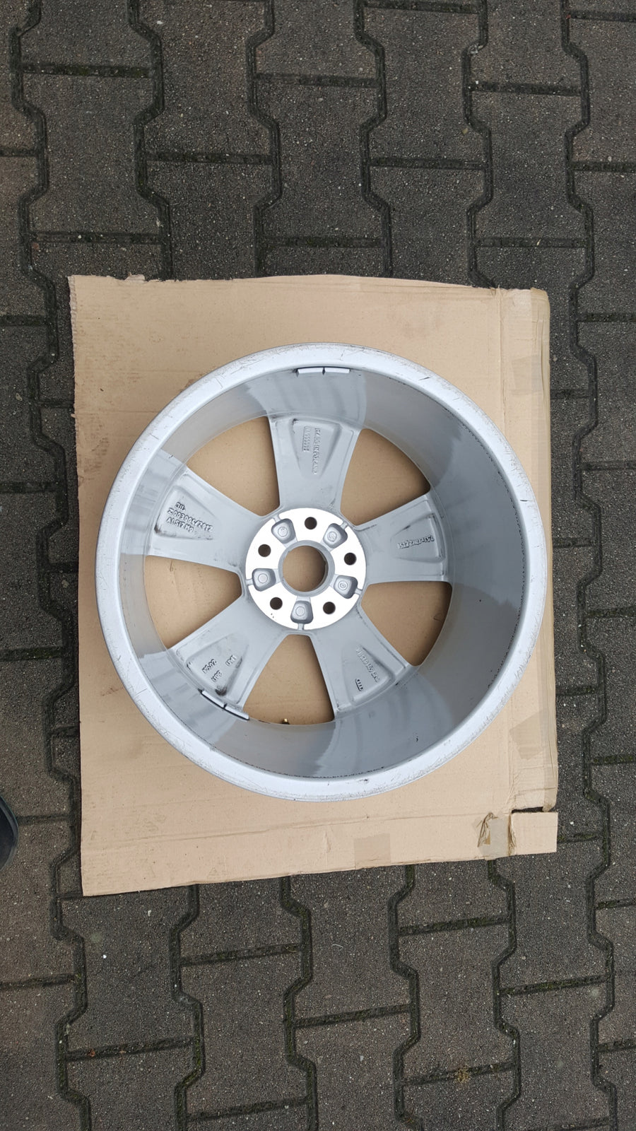AUDI A3 8V FELGA 7.5JX17 ET41 8V0601025 BK ORYGINAŁ