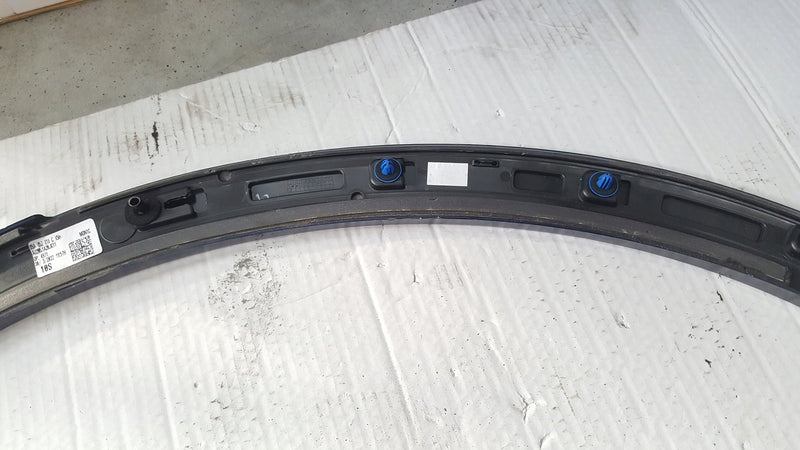 Listwa błotnika PR tył AUDI Q4 E-TRON 89A853818C