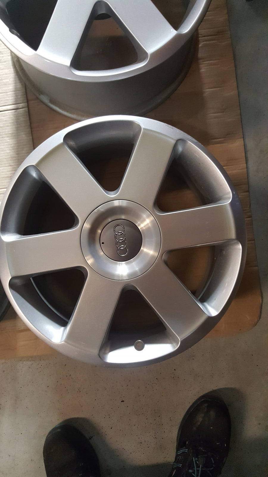 AUDI A4 B6 8E FELGI 7.5JX17 ET45 8E0601025 J