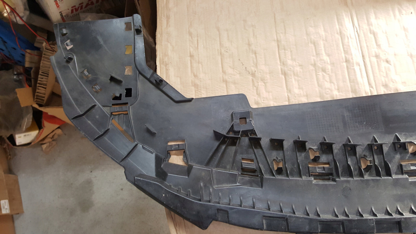 AUDI A3 8Y OSŁONA PŁYTA POD ZDERZAKA ZDERZAKA 8Y0807233C