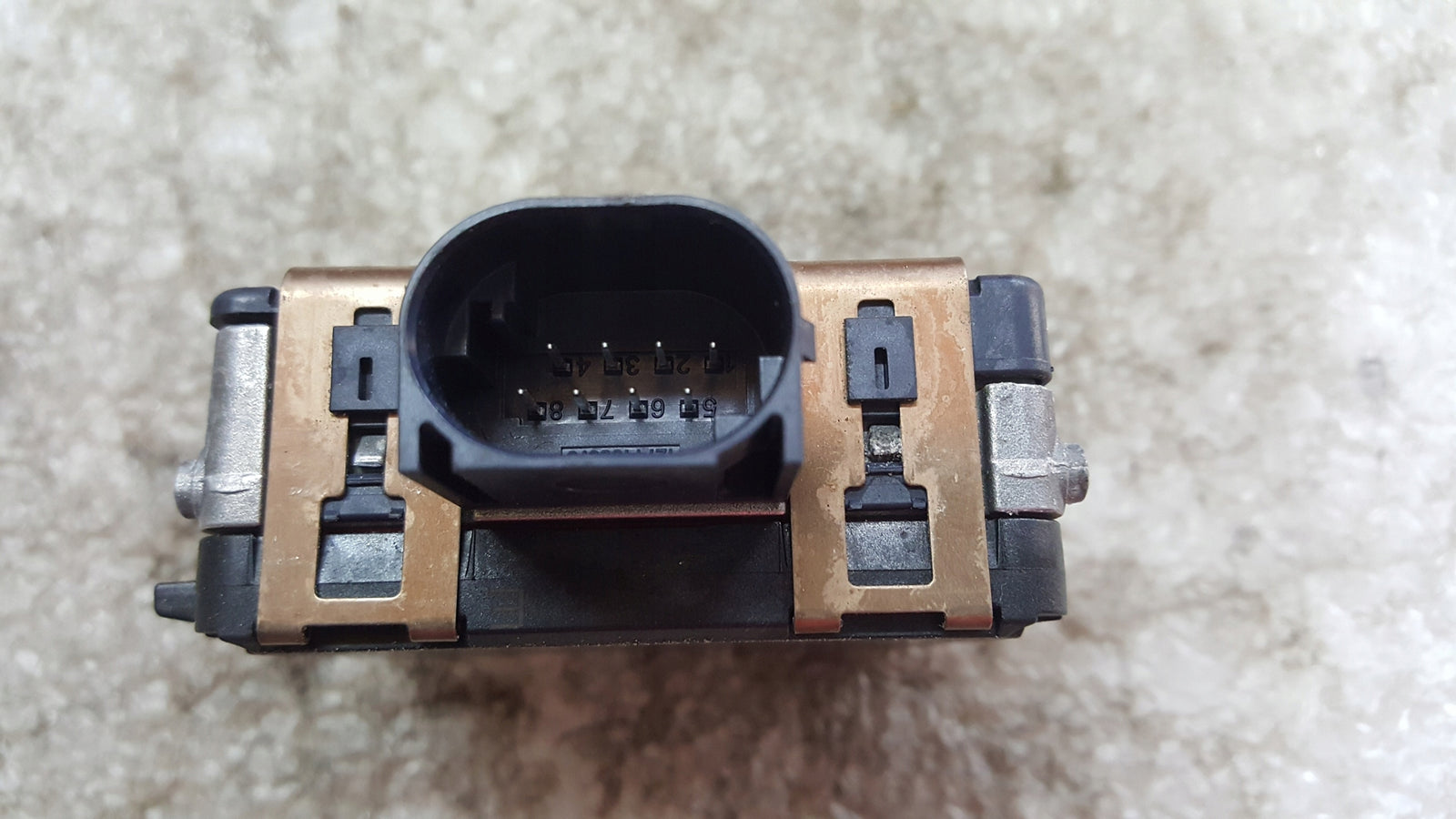 Radar sensor distronic VW AUDI 3Q0907566K demontaż
