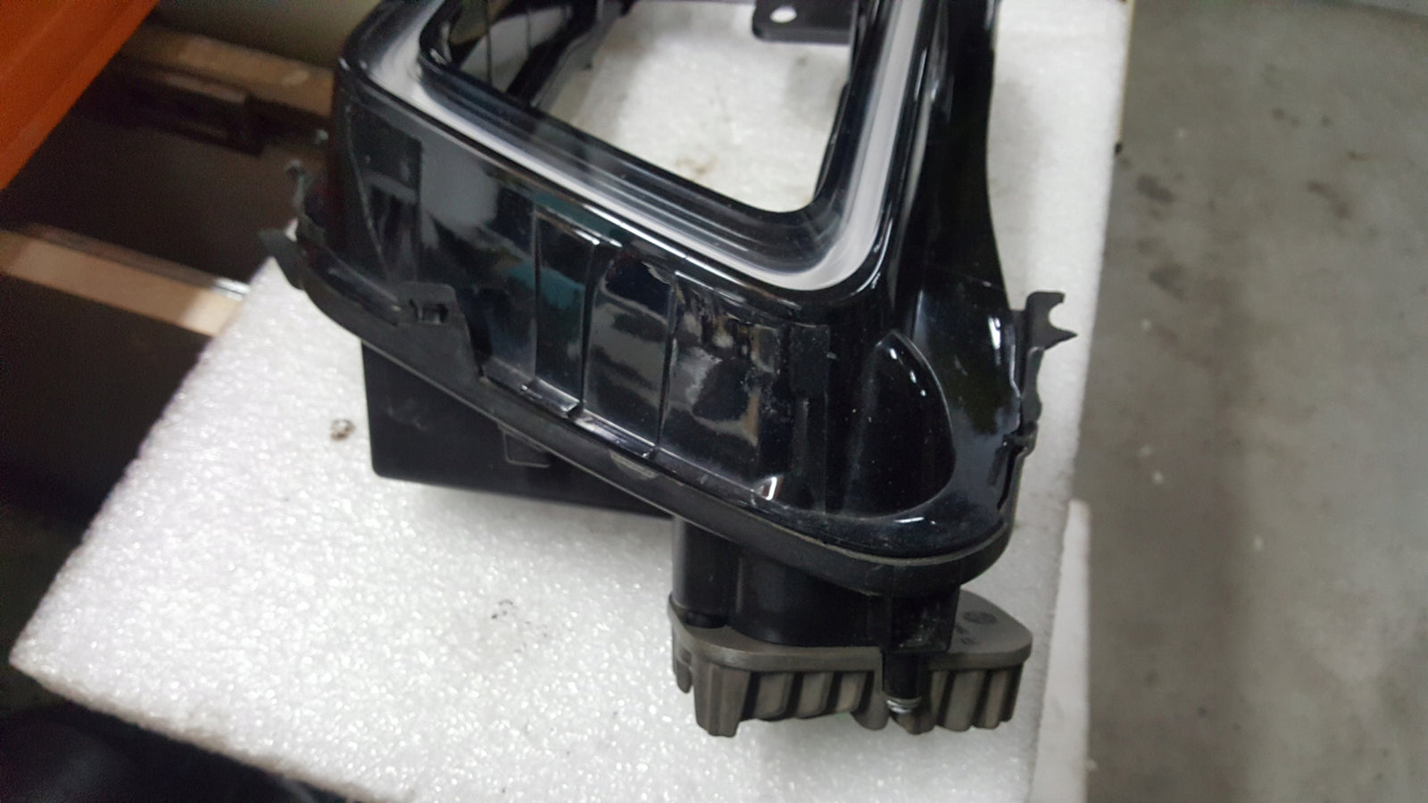 Halogen LED DRL prawy VW PASSAT B8 GTE 3GD941056A