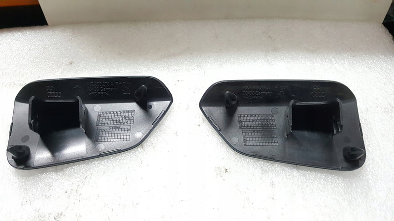 Zaślepki spryskiwaczy lewa + prawa strona AUDI E-TRON 4KE955275A 4KE955276A