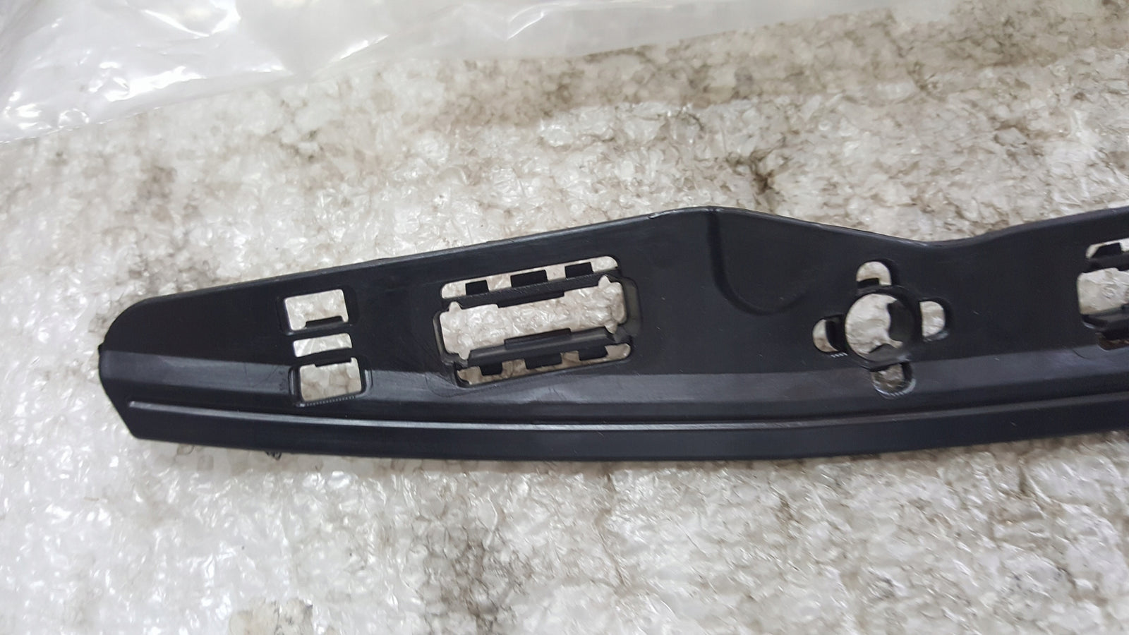 Mocowanie zderzaka PR przód VW T5 7H0807184A NOWE