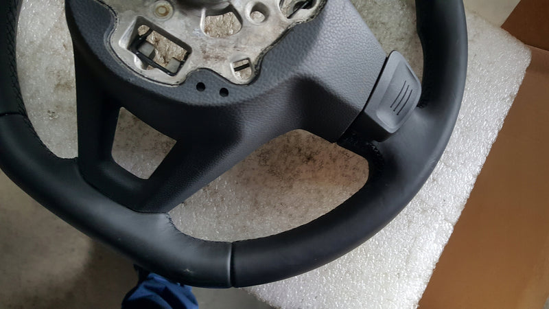 VOLKSWAGEN GOLF VIII KIEROWNICA SKÓRZANA 311625981340-AE