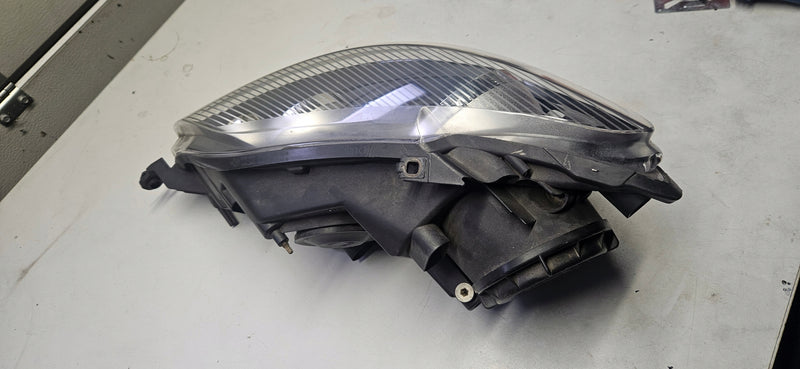 Pr reflektor Vw Golf 6 Plus 5M1941006G 2009r