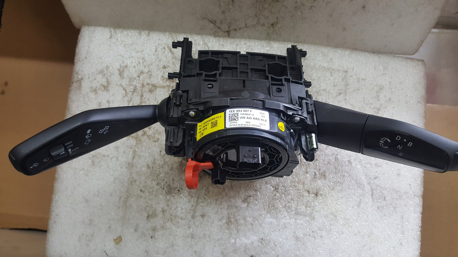 VW ID.3 ID.4 PRZEŁĄCZNIK ZESPOLONY MANETKI TAŚMA 1EE953507F