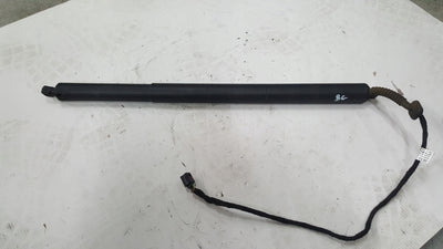 Lewy siłownik klapy bagażnika AUDI Q3 8U0827851