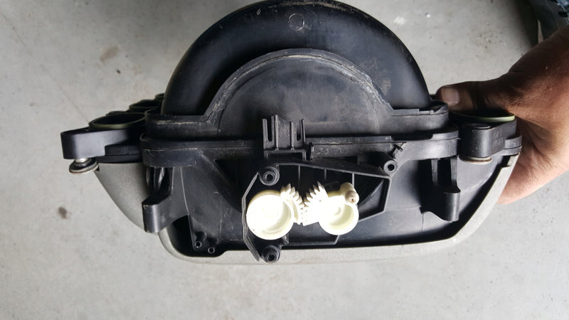 kolektor ssący Audi Vw 3.2 FSI 2.8 06E133210L